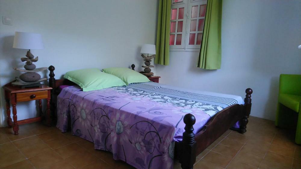 Appartement Gliceria Grande Anse Exteriör bild